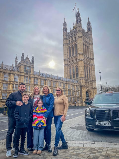 4-Hour Private Tour of London in a Panoramic Black Cab - Royal ceremony near St James’s Palace