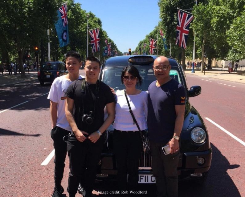 4-Hour Private Tour of London in a Panoramic Black Cab - What the $538 price means for your group