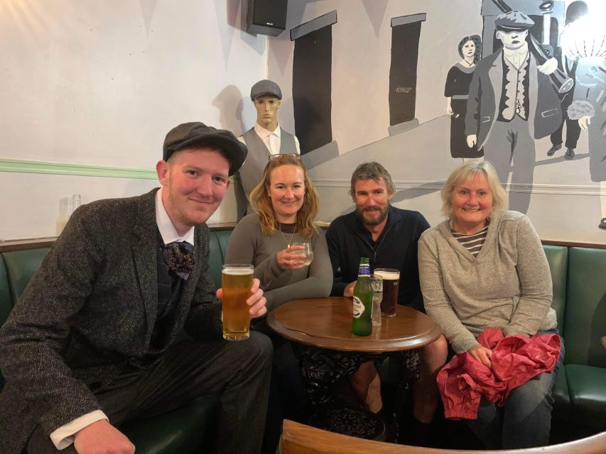 Birmingham Slogging Gang Evening Walking Tour with Pub Stops - Four drinking establishments, four different moods