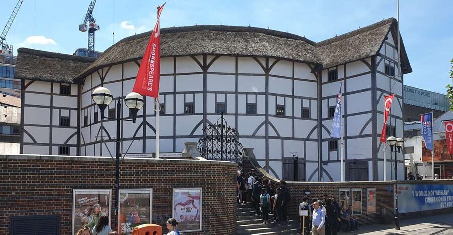 Booze, Brothels & the Bard: London's Bawdy Borough - London Bridge and the remains of Winchester Palace