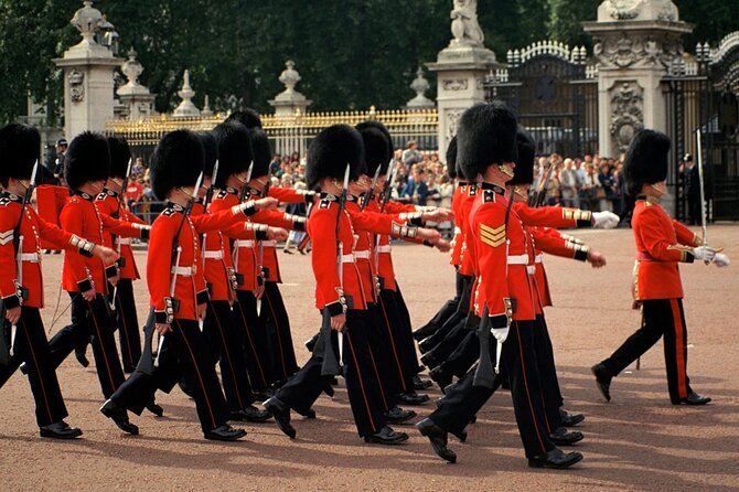 Buckingham Palace & Changing of the Guard Experience - Buckingham Palace and the ceremony days