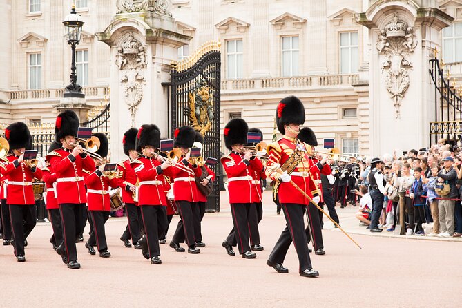 Buckingham Palace Entrance Ticket & Changing of the Guard Tour - Entering Buckingham Palace’s State Rooms
