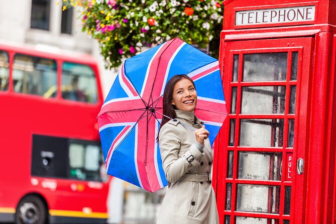 Buckingham Palace Exterior and Royal History Private Tour - St James’s Palace and Buckingham Palace