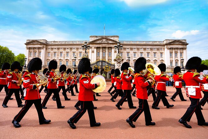 Changing of the Guard Guided Tour at Buckingham Palace - Who should book this walking tour