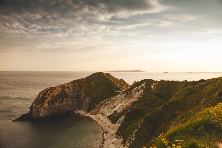 Devon and Cornwall: 5-Day Tour from London - Day 5: Bodmin Moor, Glastonbury, and London