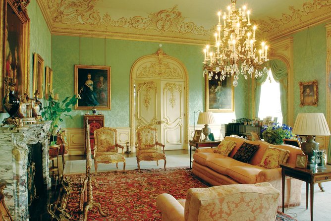 Downton Abbey & Highclere Castle Tour from London, with Oxford - What the guide adds to the day