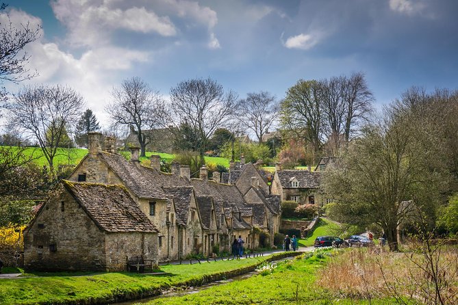 Downton Abbey Village, Blenheim Palace and Cotswolds Day Trip from London - Bampton, the Downton Abbey village