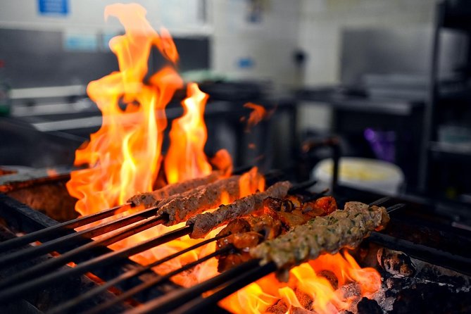 East London Indian Food Tour with 8+ Authentic Food Tastings - Who will enjoy this East London food walk