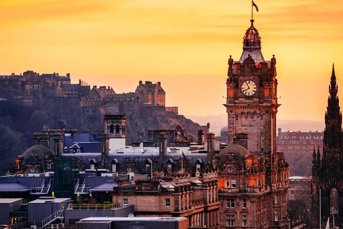Edinburgh Rail Trip from London with Castle entry and Hop-on Hop-off bus - A realistic six-hour plan