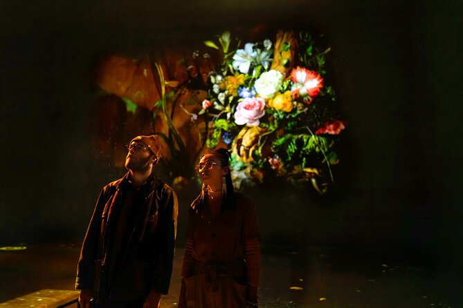Frameless - Immersive Art Experience in London - The Art of Abstraction becomes a digital maze