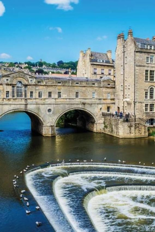 From London: Bath and the Cotswolds Full-day Tour - Bourton-on-the-Water and its honey-colored buildings