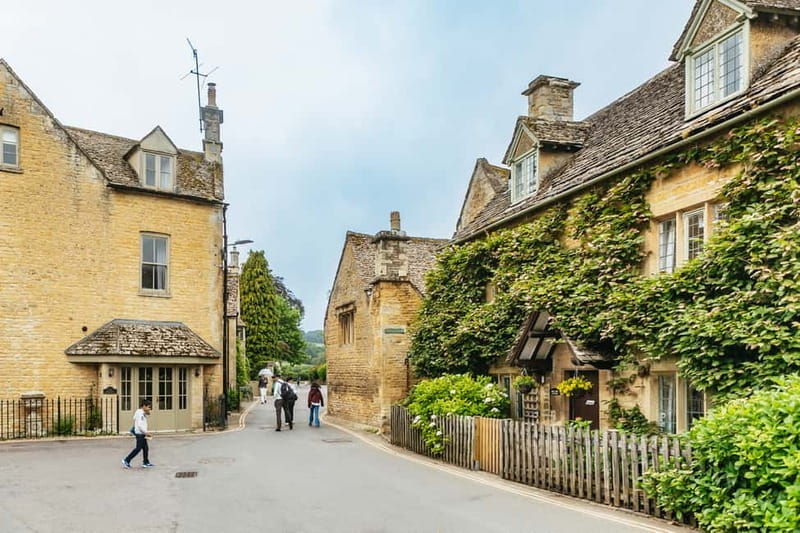 From London: Cotswolds, Blenheim Palace & Downtown Abbey - Who should book this tour?