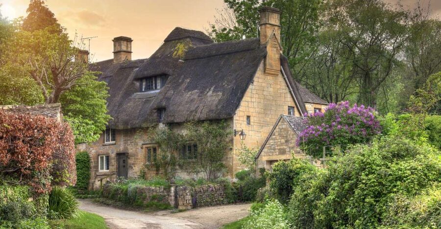 From London: Full-day Cotswolds Tour with Optional Lunch - Stow-on-the-Wold after the countryside drive