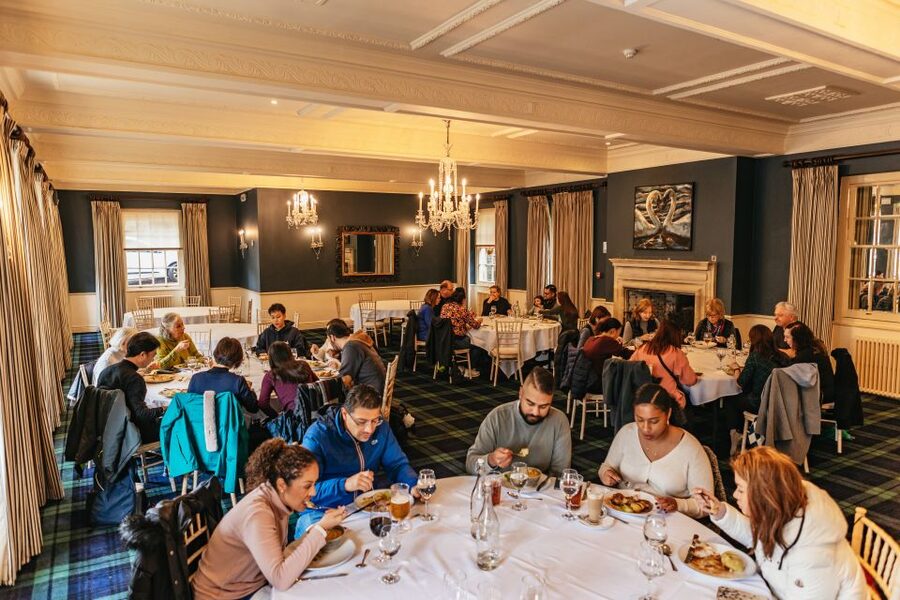 From London: Full-day Cotswolds Tour with Optional Lunch - Who should book this day trip