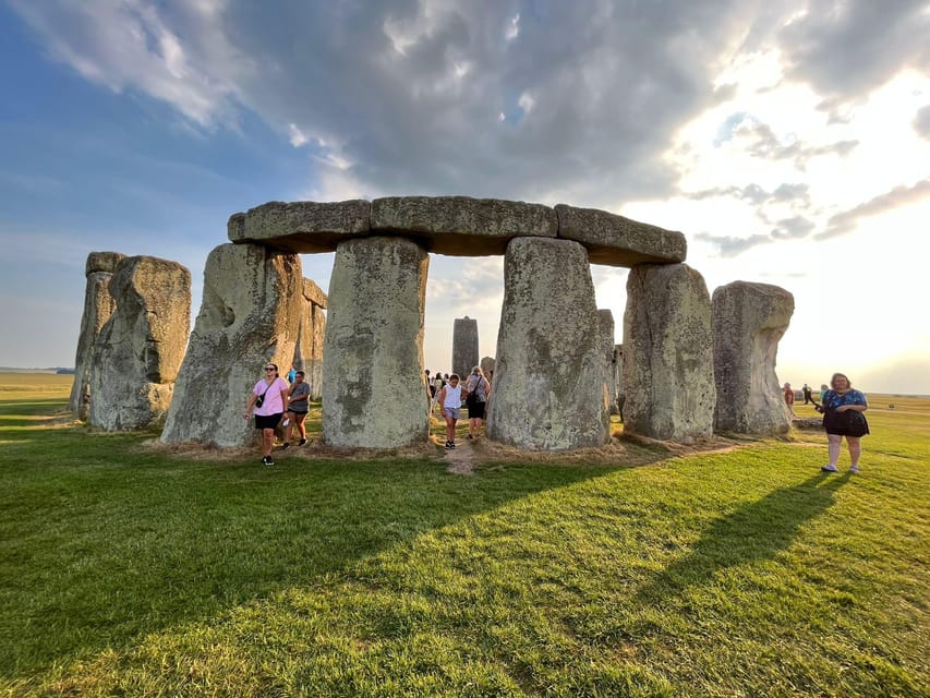 From London: Private Stonehenge Sunrise Viewing & Bath - Practical details that matter