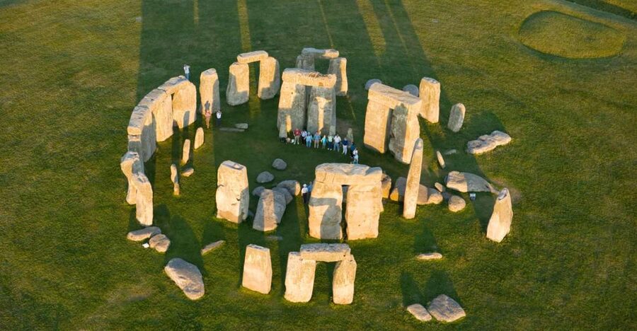 From London: Stonehenge Inner Circle and Windsor Day Trip - Guides make the long day easier