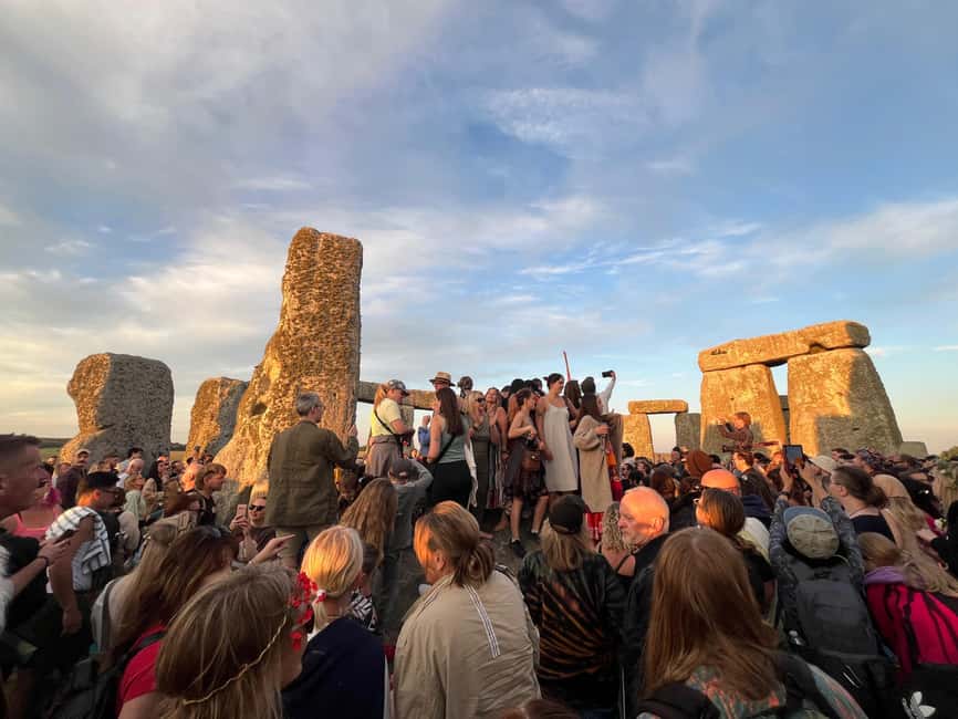 From London: Stonehenge Summer Solstice Sunrise Tour - Inside the stone circle before sunrise