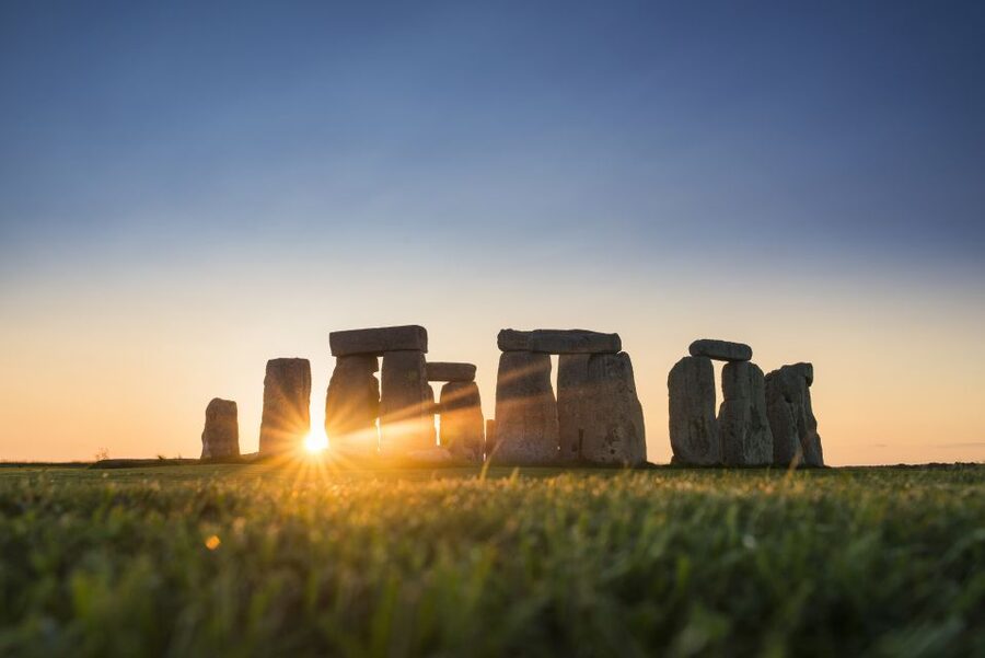 From London: Stonehenge, Windsor and Salisbury Guided Tour - Key points to know before booking
