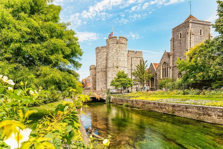 From London: White Cliffs of Dover and Canterbury Day Trip - The White Cliffs of Dover, with room to walk