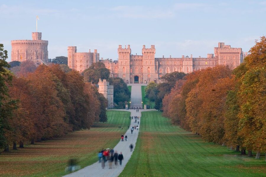 From London: Windsor Castle and Stonehenge Day Trip - Why this two-stop route works