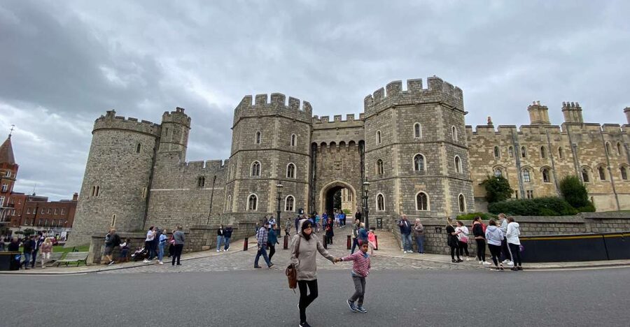 From London: Windsor Castle & Stonehenge Private Day Trip - Key points at a glance