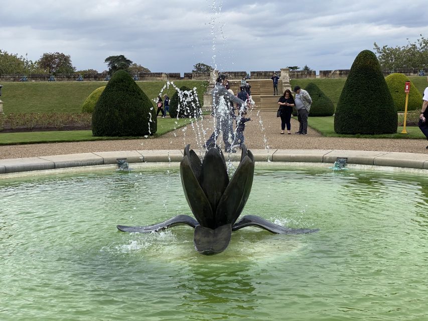 From London: Windsor Castle & Stonehenge Private Day Trip - Stonehenge in a 90-minute visit