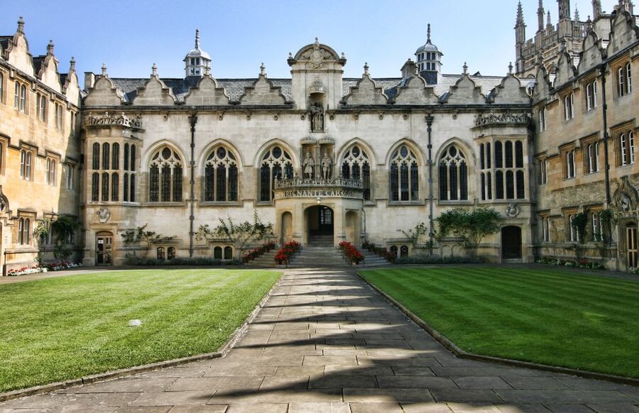 From London: Windsor, Oxford & Stonehenge Full-Day Trip - Stonehenge: mystery with practical limits