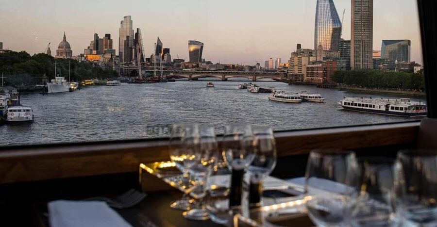 Gastronomic 6-course fine-dining dinner on Luxury London Bus - A Six-Course Dinner That Moves Through London