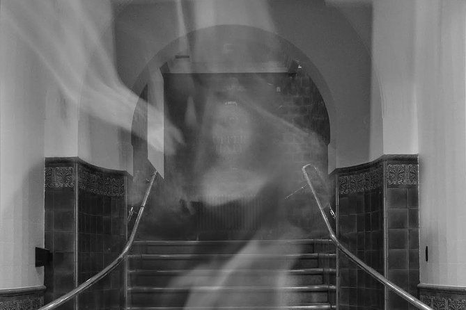 Ghastly Ghost Walking Tour in London - Why the City of London makes a good ghost-walk setting