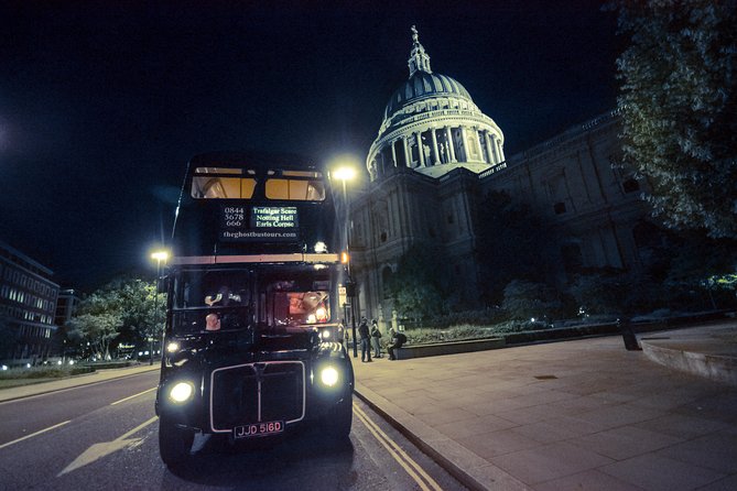 Ghost Bus Tour of London - St Paul’s Cathedral and the Black Dog of Newgate
