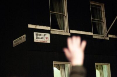 Ghosts and Legends of Mayfair Walking Tour – London