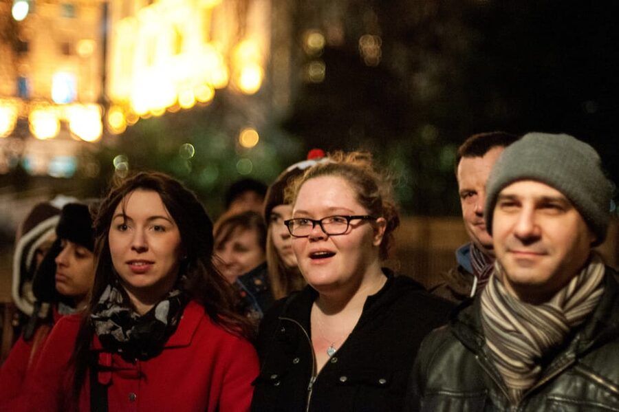 Ghosts and Legends of Mayfair Walking Tour - London - Fortnum & Mason and The Ritz after dark