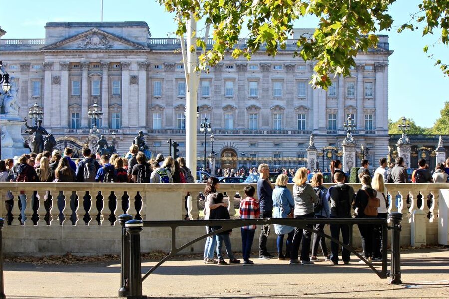 Grand London Half-Day Bicycle Tour - Buckingham Palace and St. James’s Park