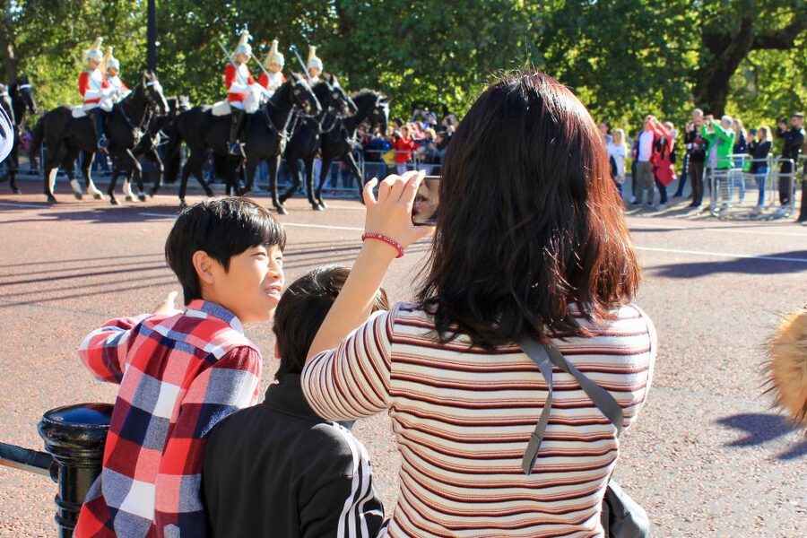 Grand London Half-Day Bicycle Tour - Safety, comfort, and the practical riding level