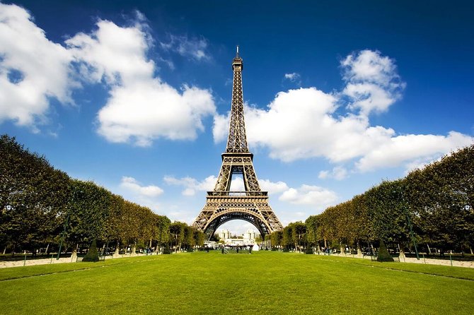 Guided Luxury Paris Day Trip with Optional Lunch at the Eiffel Tower - The Louvre stop and your free time