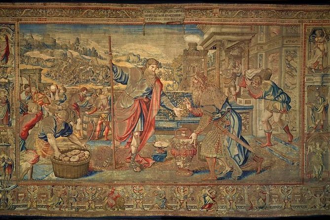 Hampton Court Palace Private Tour - Secrets of Henry VIII - What the 90 minutes can and cannot do