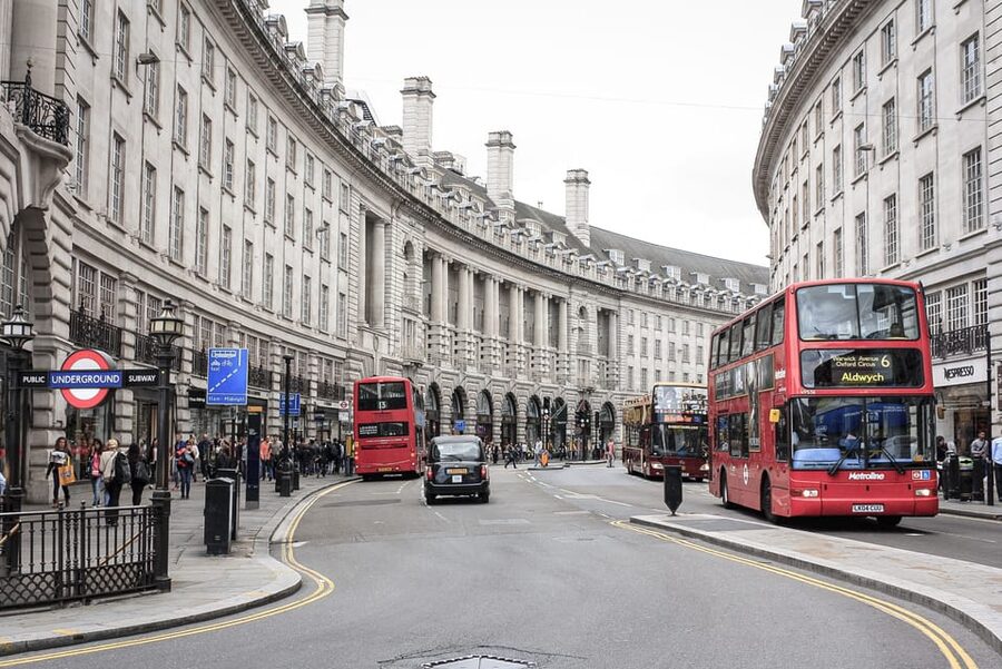 Harry Potter Private Tour of London in Spanish - A three-hour route through London’s wizarding places