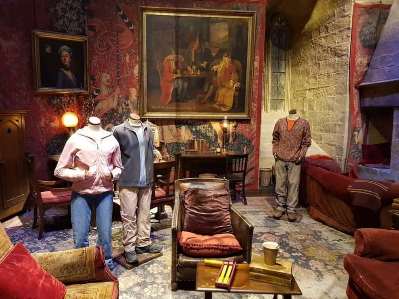 Harry Potter Studio Ticket & Tour of London Film Locations - Should you book this Harry Potter day?