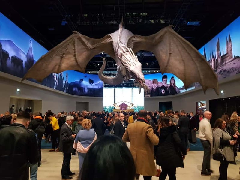 Harry Potter Studio Ticket & Tour of London Film Locations - Why time management matters here