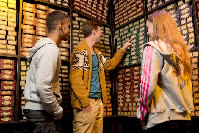 Harry Potter Warner Bros. Studio Tour London from King's Cross - Costumes, props, and the craft behind the films