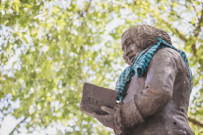 Hidden London Walking Tour - Samuel Johnson and the making of a dictionary