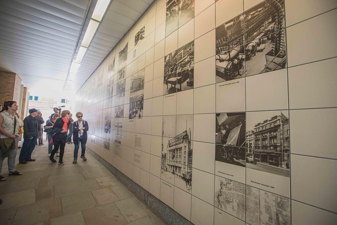 Hidden London Walking Tour - Fleet Street: newspapers, lanes, and old London habits