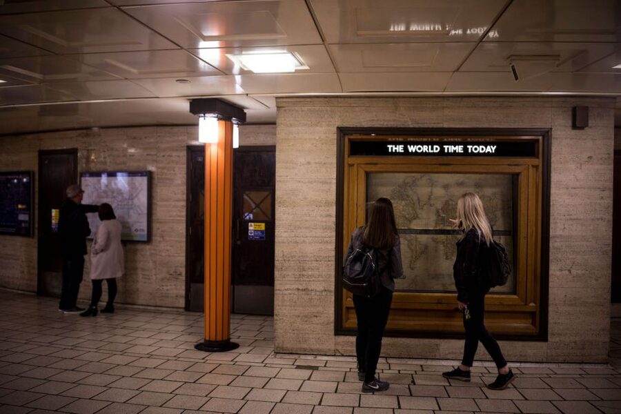 Hidden Tube Tour - Piccadilly Circus: The Heart of London - Behind the secret doors