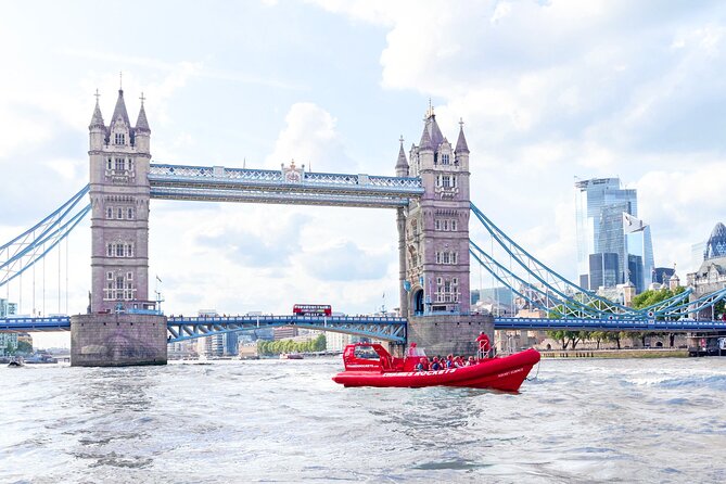 High-Speed Thames River Speedboat in London - Who will enjoy the 50-minute format