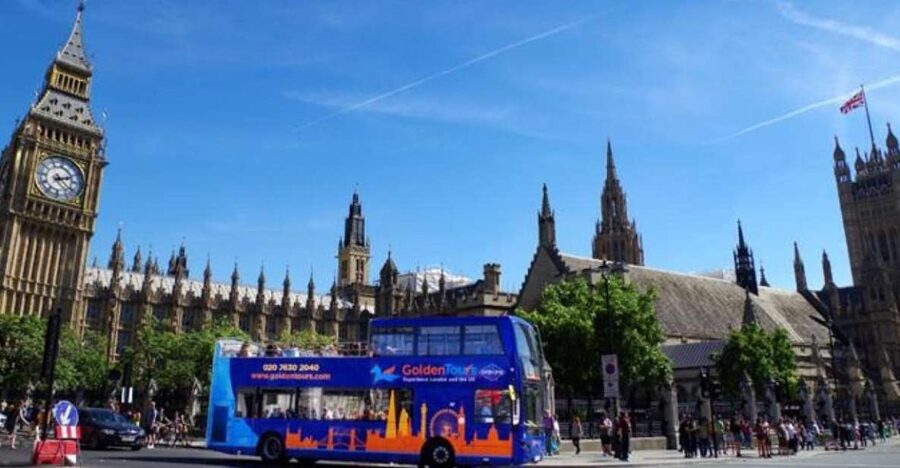 Hop on Hop off London Bus Tour & Tower of London - Audio commentary and live guides