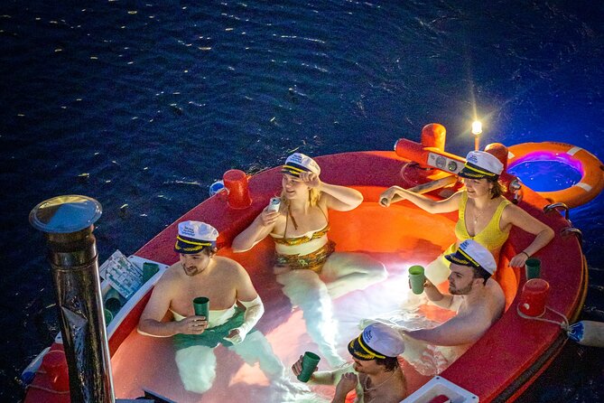 Hot Tub Boat Tour in London - London's most unique tour - Starting at West India Quay