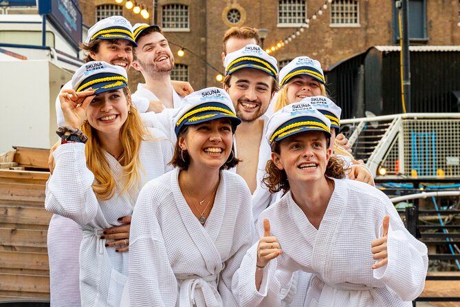Hot Tub Boat Tour in London - London's most unique tour - Who will enjoy this most