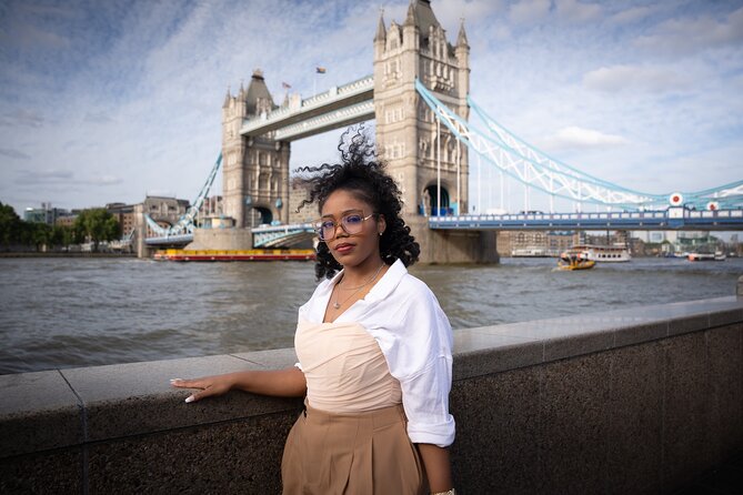 Iconic London Portraits Tour with Expert Local Photographer - Clear Direction When You Do Not Like Posing