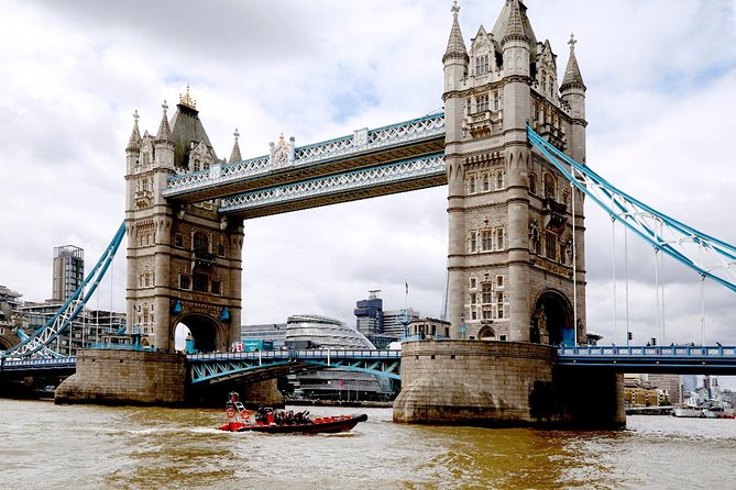Iconic Sights of London: High-Speed Boat Trip - The Cutty Sark and Greenwich Meridian