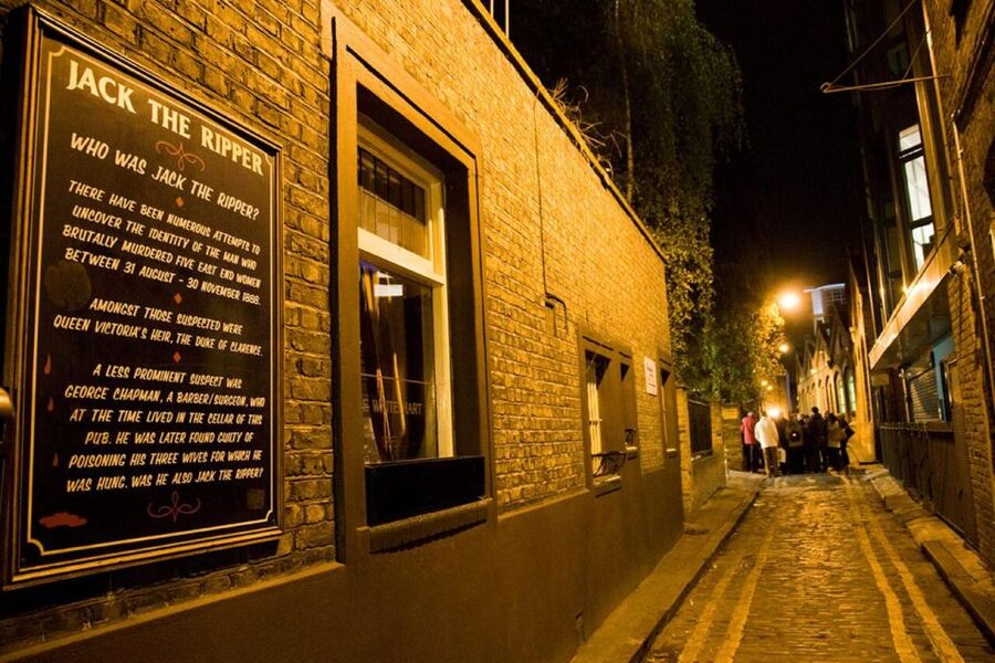 Jack The Ripper Museum & See 30+ London Top Sights Tour - Two Londons in six hours